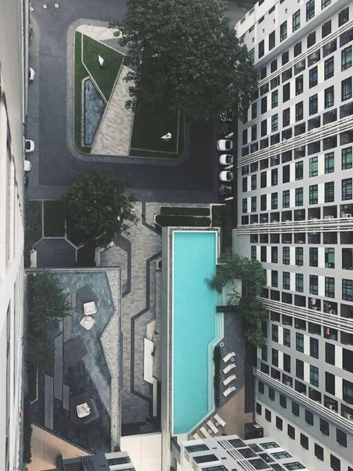The Base Central باتايا المظهر الخارجي الصورة